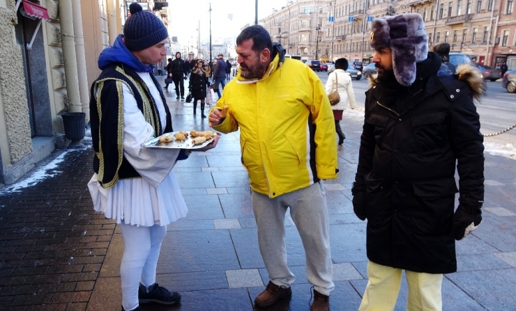 Fenerbahçe Taraftarı Petersburg’ta Da Takımını Yalnız Bırakmadı