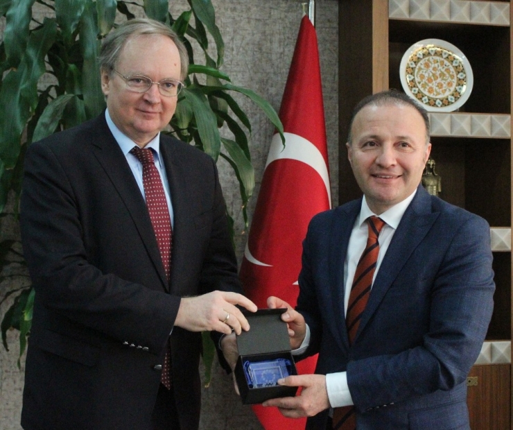 Ab Türkiye Delegasyonu Başkanı Berger: "Ege Denizi’nde Ölen İnsan Sayısı Azaldı"