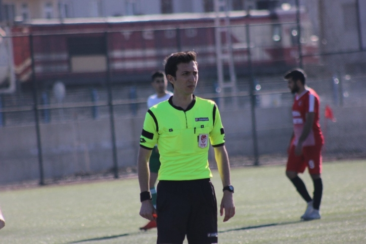 Amatörde Haftanın Hakemleri Açıklandı