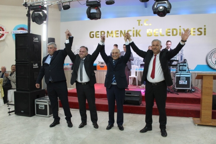 İsmet Akın’dan Germencikspor’a Destek