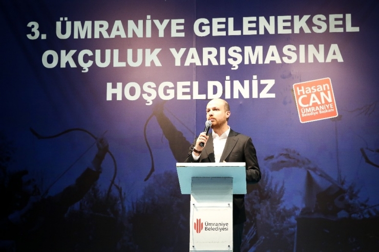 Dünya Etnospor Federasyonu Başkanı Bilal Erdoğan, Okçuluk Yarışmasına Katıldı