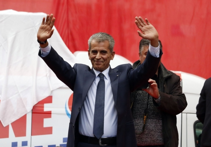 Dülgeroğlu: “Açık Farkla Kazanacağımız Zafere Engel Olamayacaklar”