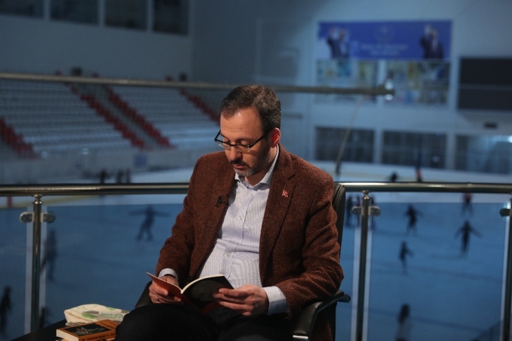 Bakan Kasapoğlu’ndan Derbi Öncesi Centilmenlik Çağrısı