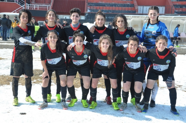 Yüksekova, Siirt Hasbey’i 3-1 Mağlup Etti