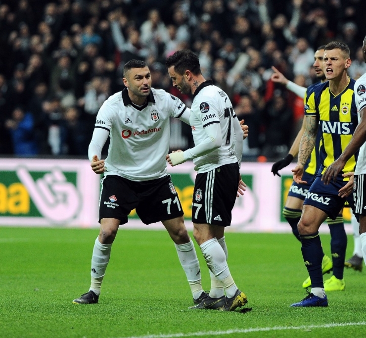 Gökhan Golü Attı, Sevinmedi