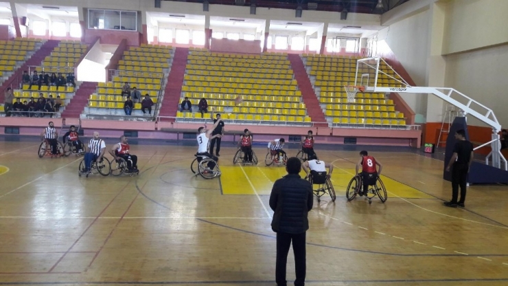 Kızıltepe Engelliler Gücü Deplasmanda Farka Koştu