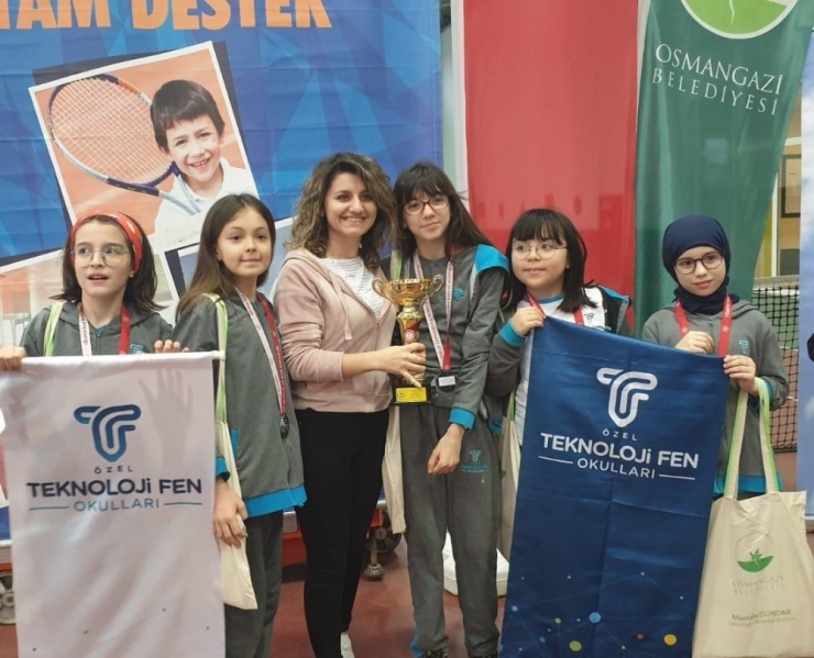 Öğrenciler Başarılarıyla Göz Dolduruyor