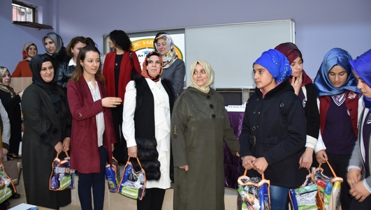 Siverek’te Anne Kız El Ele Projesi