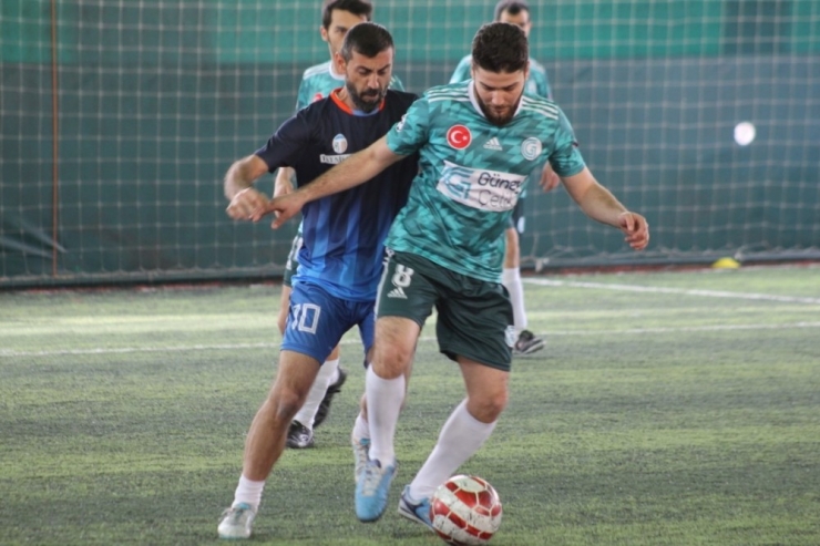 Aosb Futbol Turnuvası’nda Heyecan Dorukta