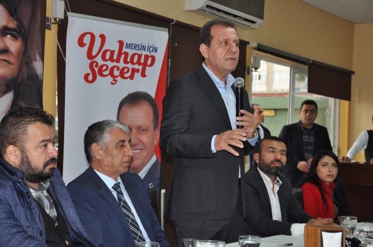 Seçer: "Mersin Üzerinde Oyunlar Oynanıyor"