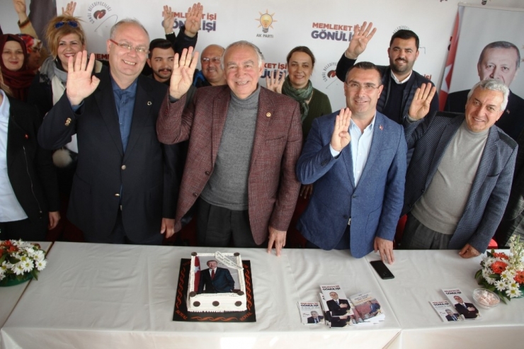 Tahir Ateş; “Cumhurbaşkanımıza Vereceğimiz En Büyük Hediye Bodrum Belediyesi’ni Kazanmak Olacak”