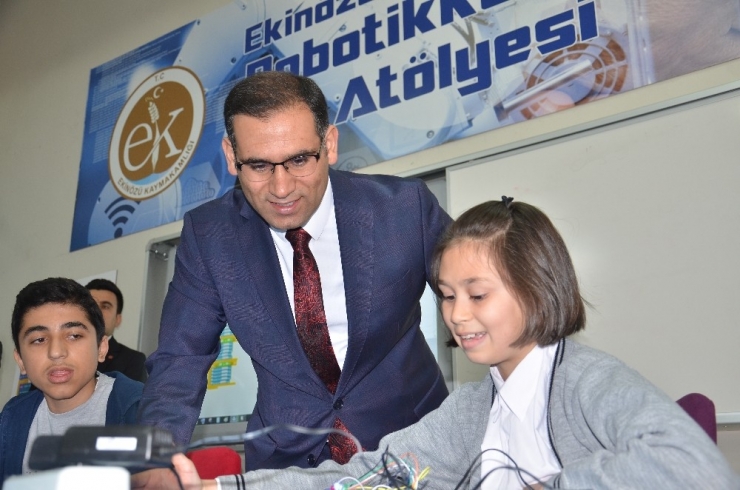 Kahramanmaraş’ın En Küçük İlçesinde Robotik Kodlama Atölyesi Açıldı