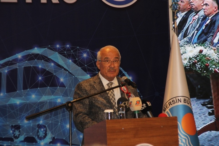 Kocamaz, Mersin Metrosu’nun Tanıtımı Yaptı