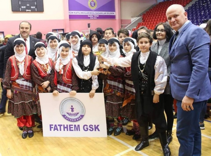 Fathem Kupaları Topladı