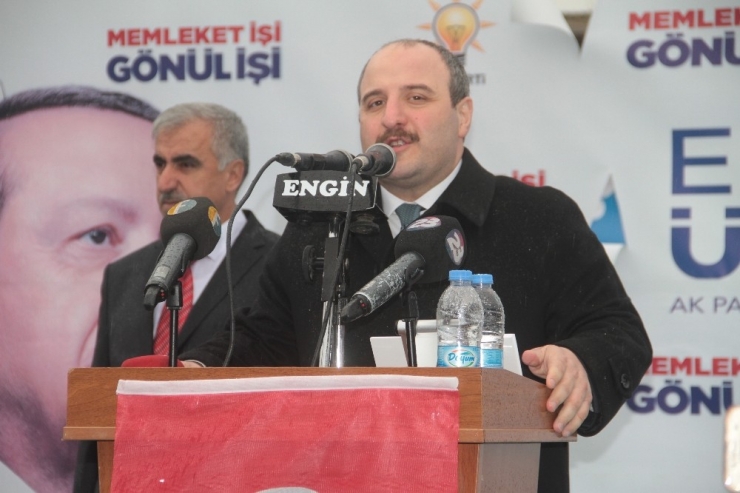 Bakan Varank’tan Chp’li Ağbaba’ya: "Bu Bedduayı Fetö’den Öğreniyorlar”