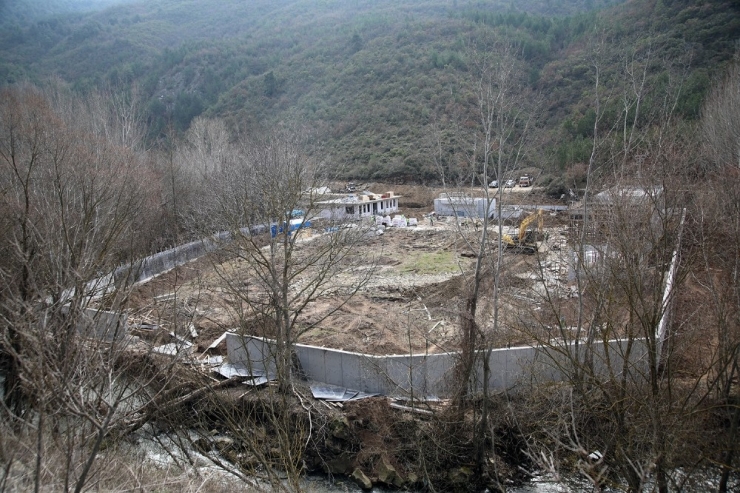 Taraklı Atıksu Arıtma Tesisi’nde Çalışmalar Sürüyor