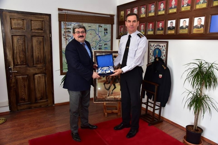 Başkan Can, Jandarma Komutanı Ağaoğlu İle Bir Araya Geldi