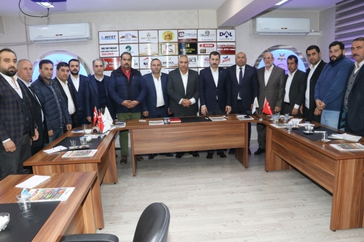 Baydilli İş Adamlarıyla Bir Araya Geldi