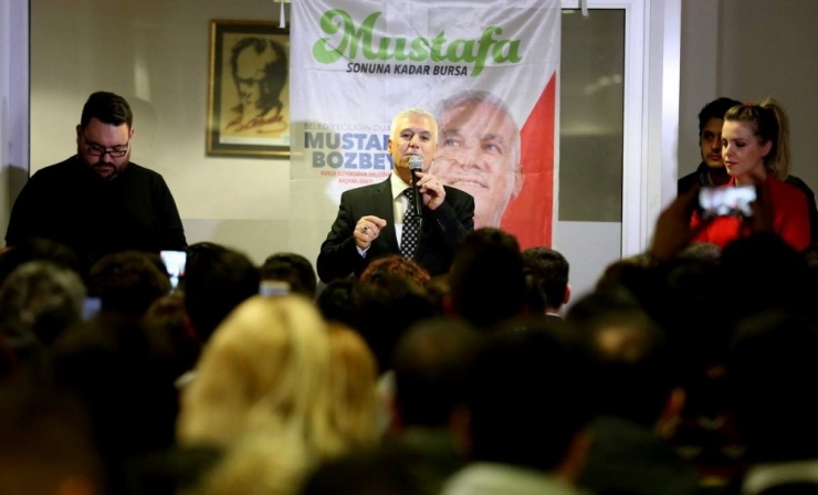 Bozbey Gençlerle Buluştu