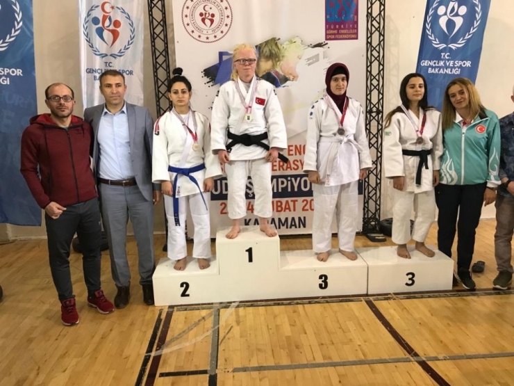 Nilüferli Sporcular Türkiye Judo Şampiyonası’na Damga Vurdu