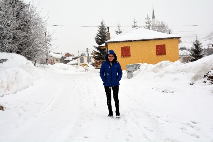 Ordu’nun Yüksek Kesimlerinde Kar Yağışı Başladı