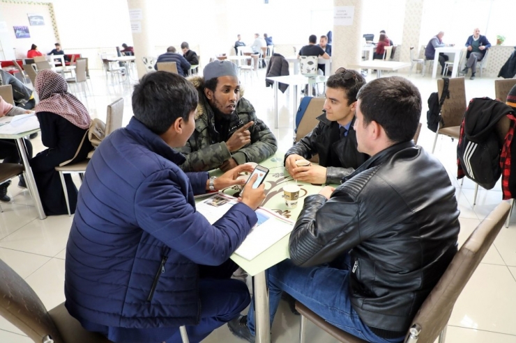 40 Farklı Ülkeden Geldiler