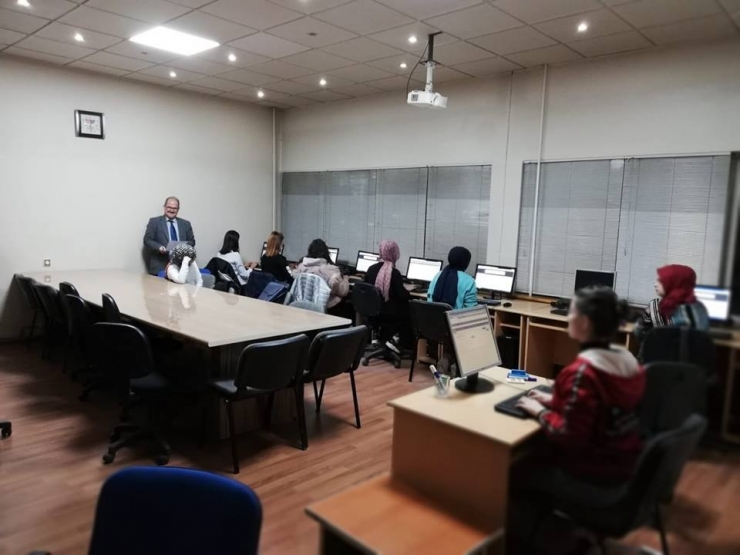 Şaphane’de F Klavye Kursu