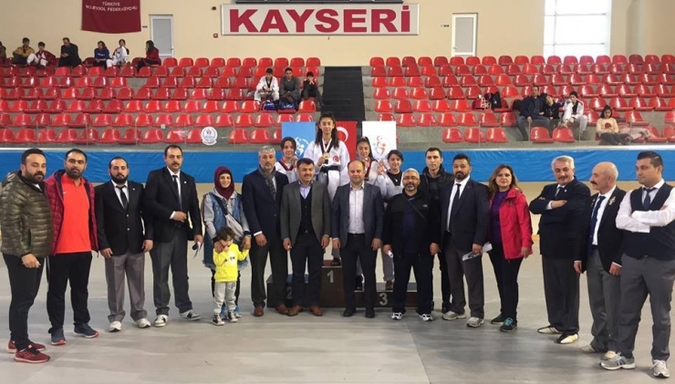 Analik Taekwondo İl Seçmeleri Sona Erdi