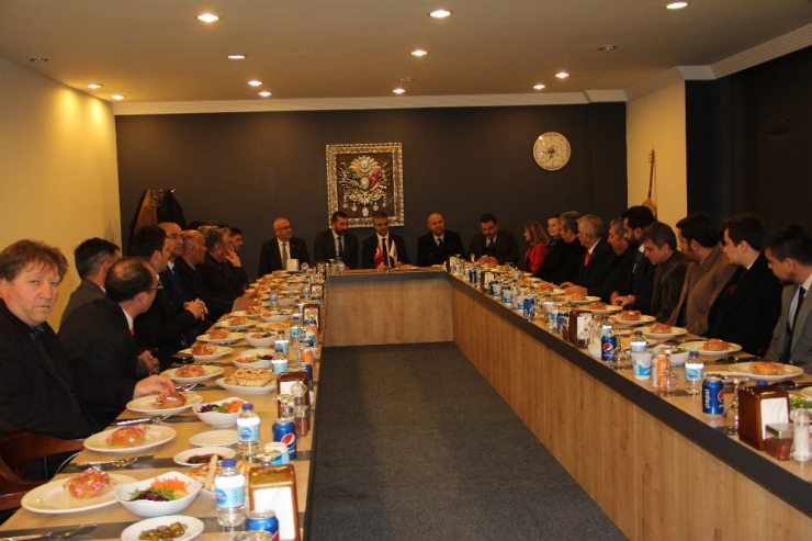 Mhp’li Aydın: “Atatürk’ün Partisi Olduğunu İddia Edenler Atatürk’ün Ruhaniyetine Bıraktığı Mirasa Halel Getirmişlerdir”