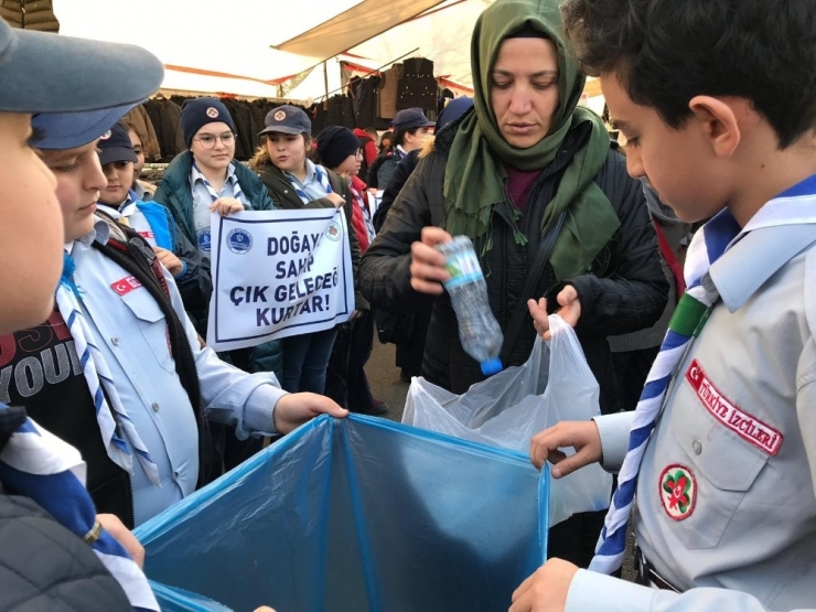 İzciler Topluma Hizmet Faaliyetleri İle Dikkat Çekti
