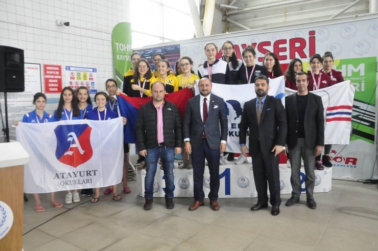 Yüzme Grup Birinciliği Müsabakaları Başladı