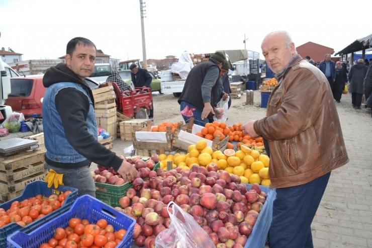 Pazardaki Düşüş Vatandaşı Sevindirdi