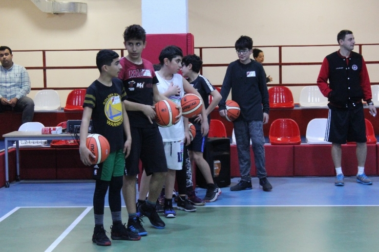 Gaziantep’te Bahçeşehir Koleji Spor Kulübü’nün Seçmeleri Yapıldı