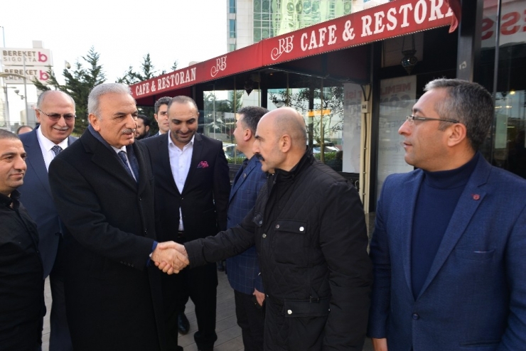 İsmet Yıldırım, Ümraniye’deki Erzincanlılar İle Bir Araya Geldi