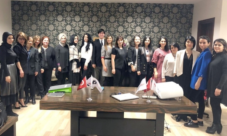 Kadın Sanayicilere "Vergi Usul Kanununda Değişiklikler" Anlatıldı