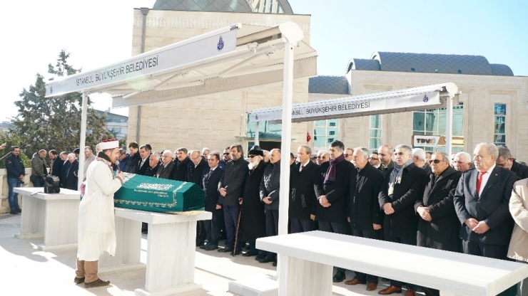 Avcılar’da Ak Parti, Chp Ve Dsp’li Belediye Başkan Adayları Cenaze Namazında Bir Araya Geldi