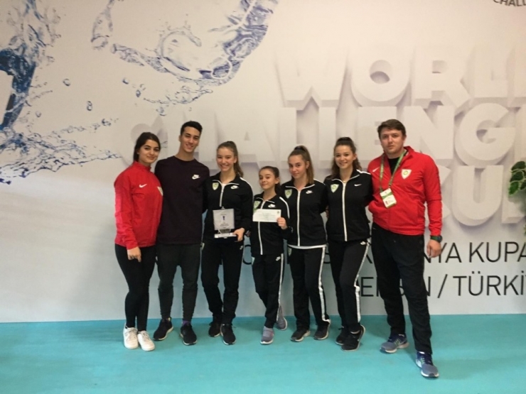 Cimnastiğin Altın Kızı Onbaşı Yılın Sporcusu Seçildi