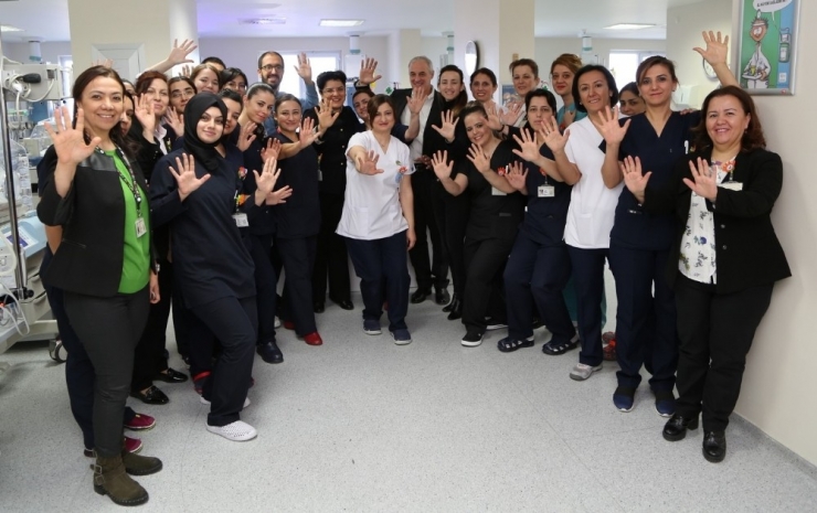 Erü Tıp Fakültesi Hastaneleri, Dünya Sağlık Örgütü (Dsö) Avrupa Bölgesi El Hijyeni Mükemmeliyet Yarışmasında Finale Kaldı