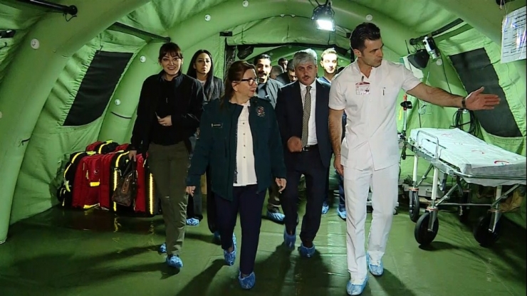 Bakan Pekcan’dan Cilvegözü Sınır Kapısı’nda İnceleme