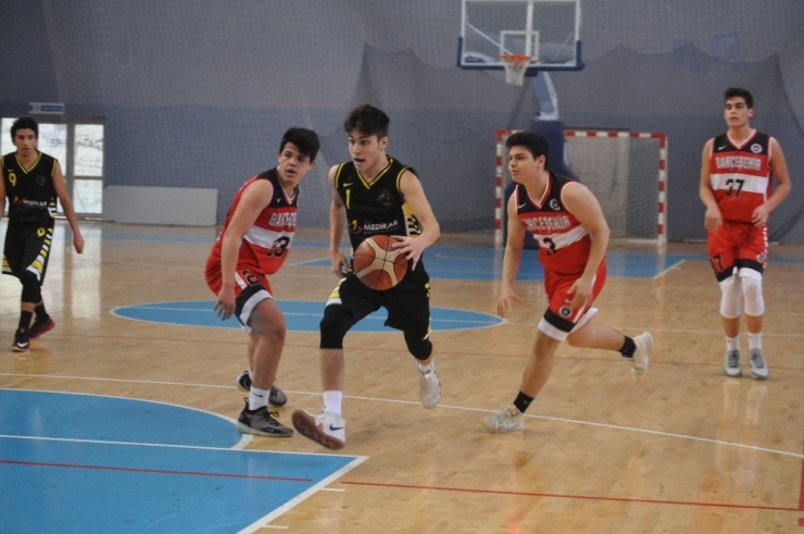 Basketbol 3.bölge Şampiyonası Başladı