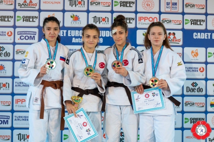 Judocular Avrupa Kupası’nda Fırtına Gibi Esti