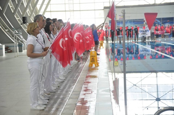 Okullar Arası Yüzme Grup Birinciliği Müsabakaları Tamamlandı