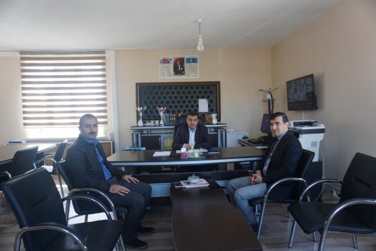 Gercüş Kaymakamı Şekerci’den Okul Ziyareti