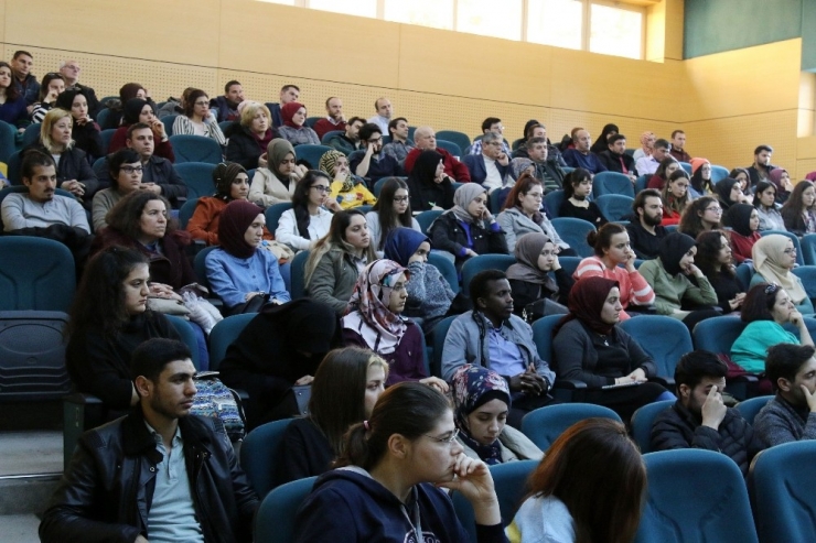 Saü’de Yüz Anomalisine Sahip Bireyler Konuşuldu