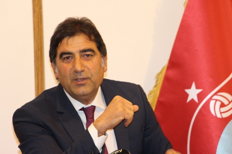 Ünal Karaman: "Bulunduğumuz Yeri Cumhuriyet Bayramı Olarak İlan Edebiliriz"