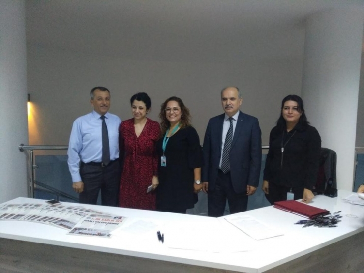 Sağlıkçılardan Döner Sermaye İçin İmza Kampanyası