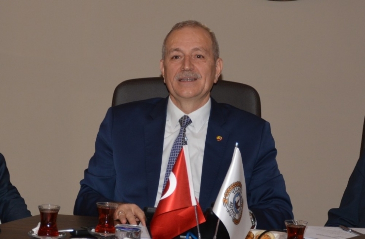 Bilgiç: "Pamuk Ekim Alanlarının Arttırılmasını Destekliyoruz"