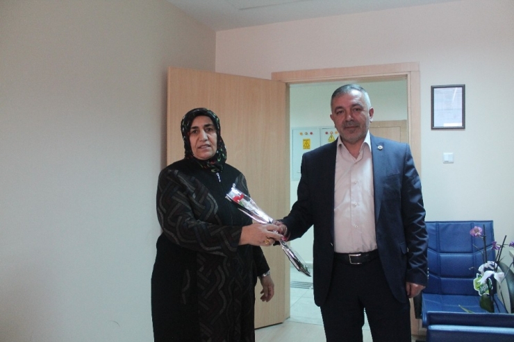 Açsh İl Müdürlüğünde 8 Mart Jesti