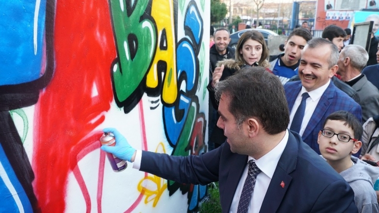 Avcılar’da Bağımlılığa ‘Grafiti’ İle Farkındalık