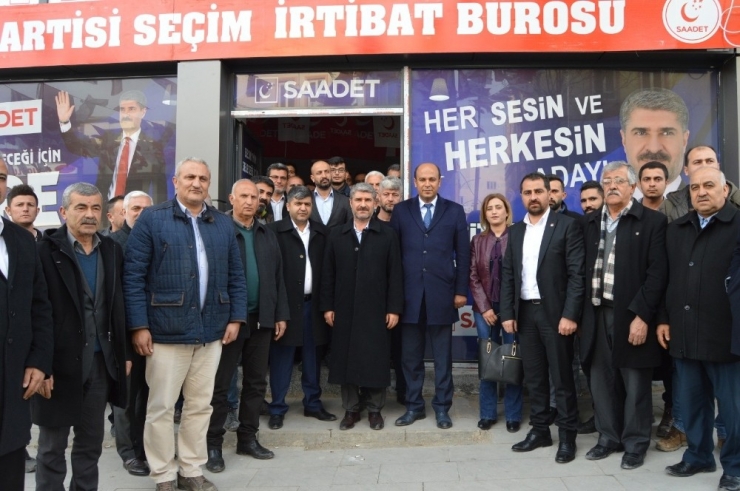 Chp Adayı Acar’dan Parti Seçim Bürolarına Ziyaret